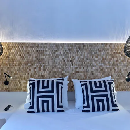 Otel Acropolis *
