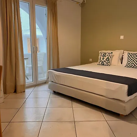 Acropolis Hotel