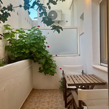 Otel Acropolis Páros