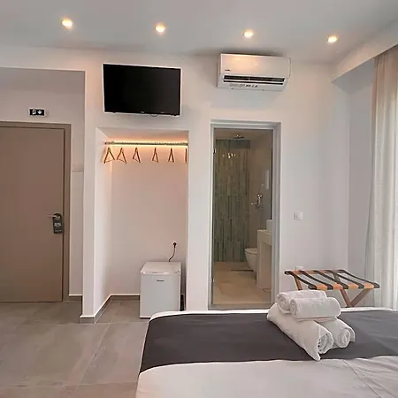 Acropolis Otel *