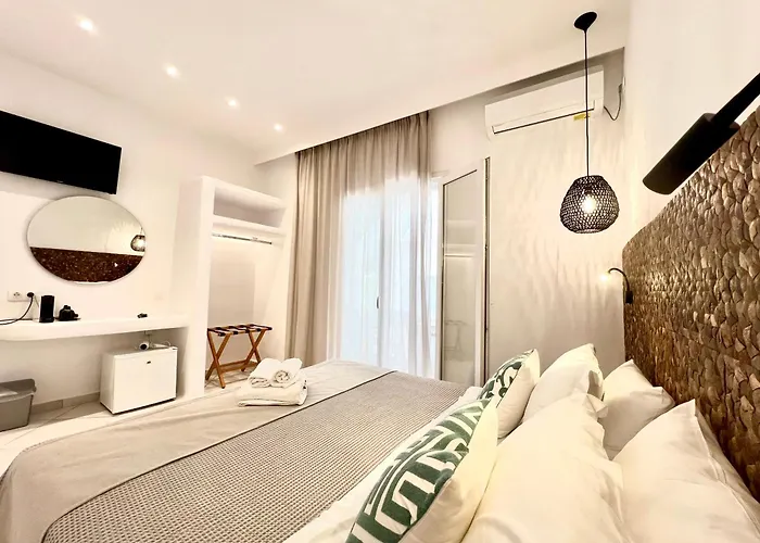 Ξενοδοχείο ακρόπολη *